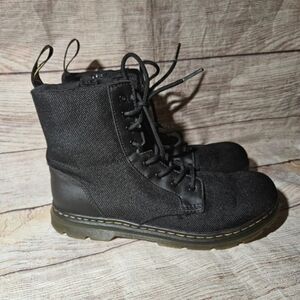 Dr Martens combs Y Black canvas 8 Eye Lace Up combat boots